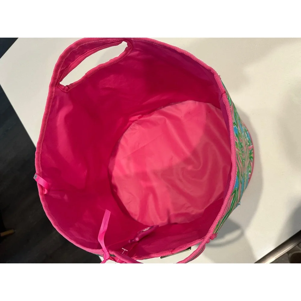 Lilly Pulitzer printed beverage